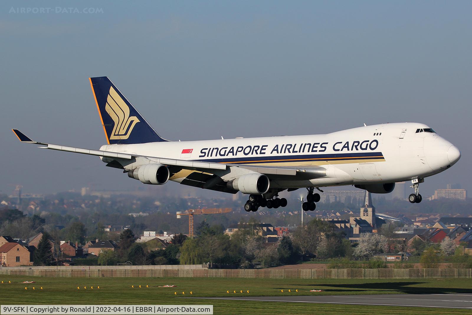 9V-SFK, 1997 Boeing 747-412F/SCD C/N 28023, at bru