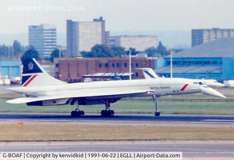 G-BOAF, 1979 Aerospatiale-BAC Concorde 1-102 C/N 100-016, At London Heathrow, circa 1991.