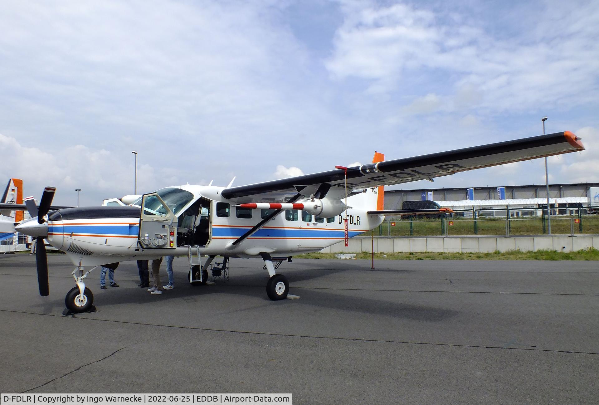 D-FDLR, 1998 Cessna 208B Grand Caravan C/N 208B-0708, Cessna 208B Grand Caravan research aircraft of DLR at ILA 2022, Berlin