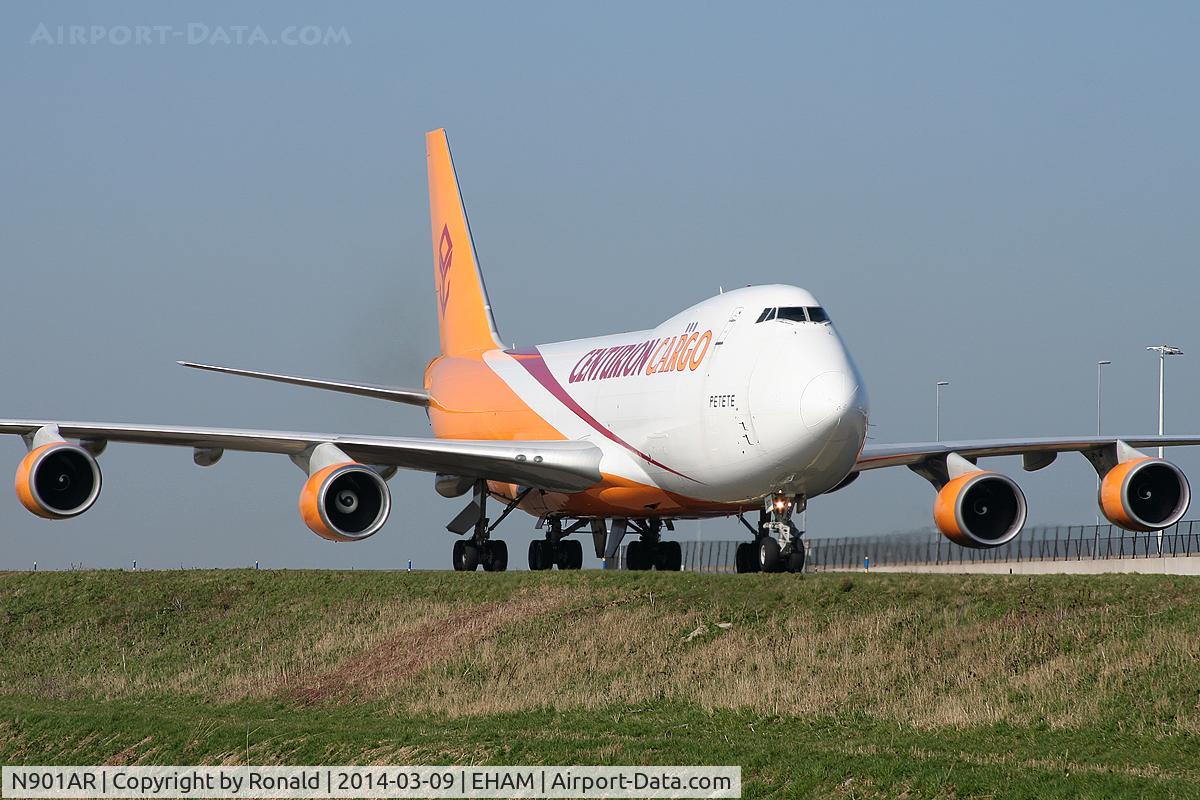 N901AR, 1997 Boeing 747-4R7F/SCD C/N 25868, at spl