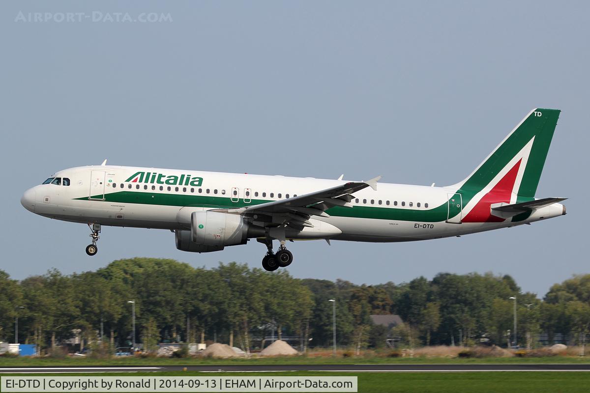 EI-DTD, 2009 Airbus A320-216 C/N 3846, at spl
