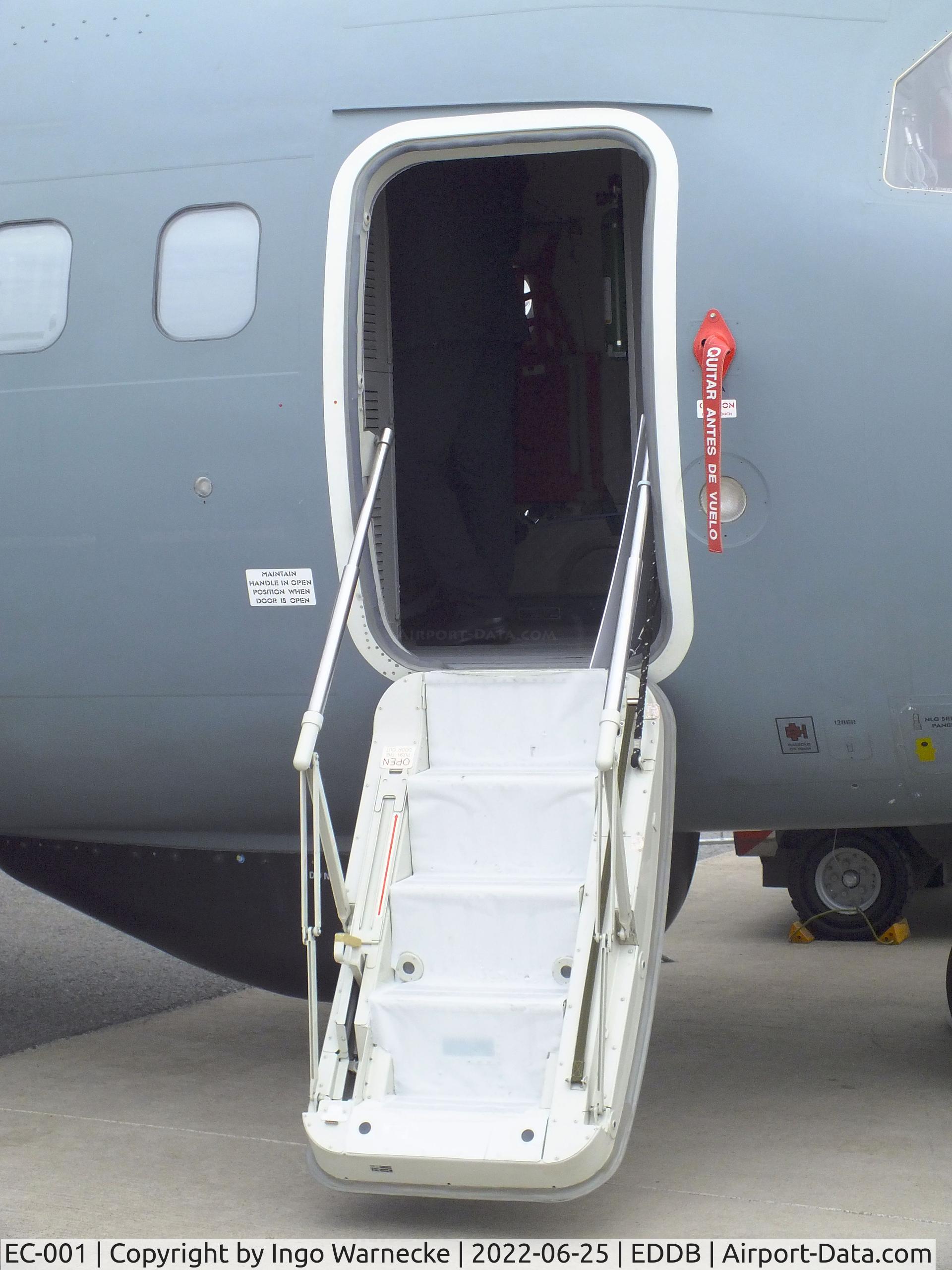 EC-001, 2019 CASA C-295W C/N S-163, CASA C.295W at ILA 2022, Berlin