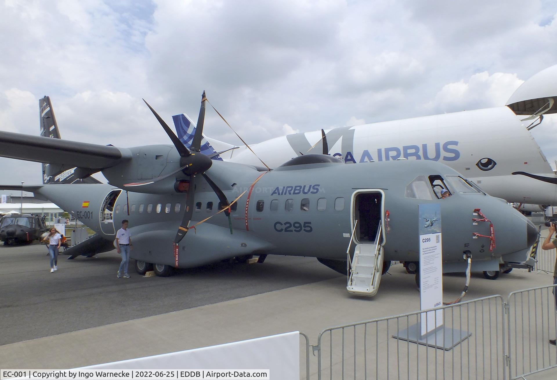 EC-001, 2019 CASA C-295W C/N S-163, CASA C.295W at ILA 2022, Berlin