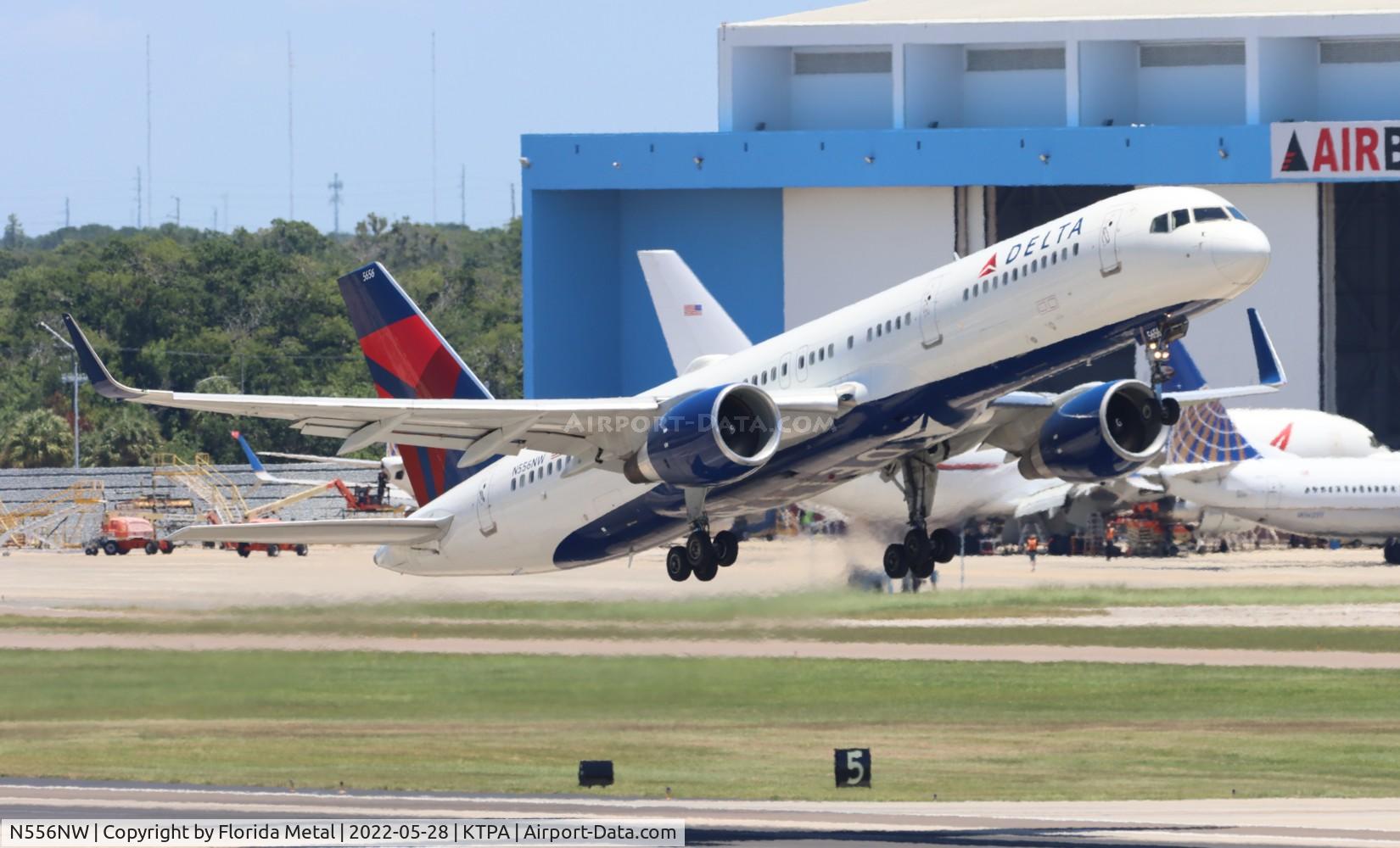 N556NW, 2002 Boeing 757-251 C/N 33392, TPA 2022