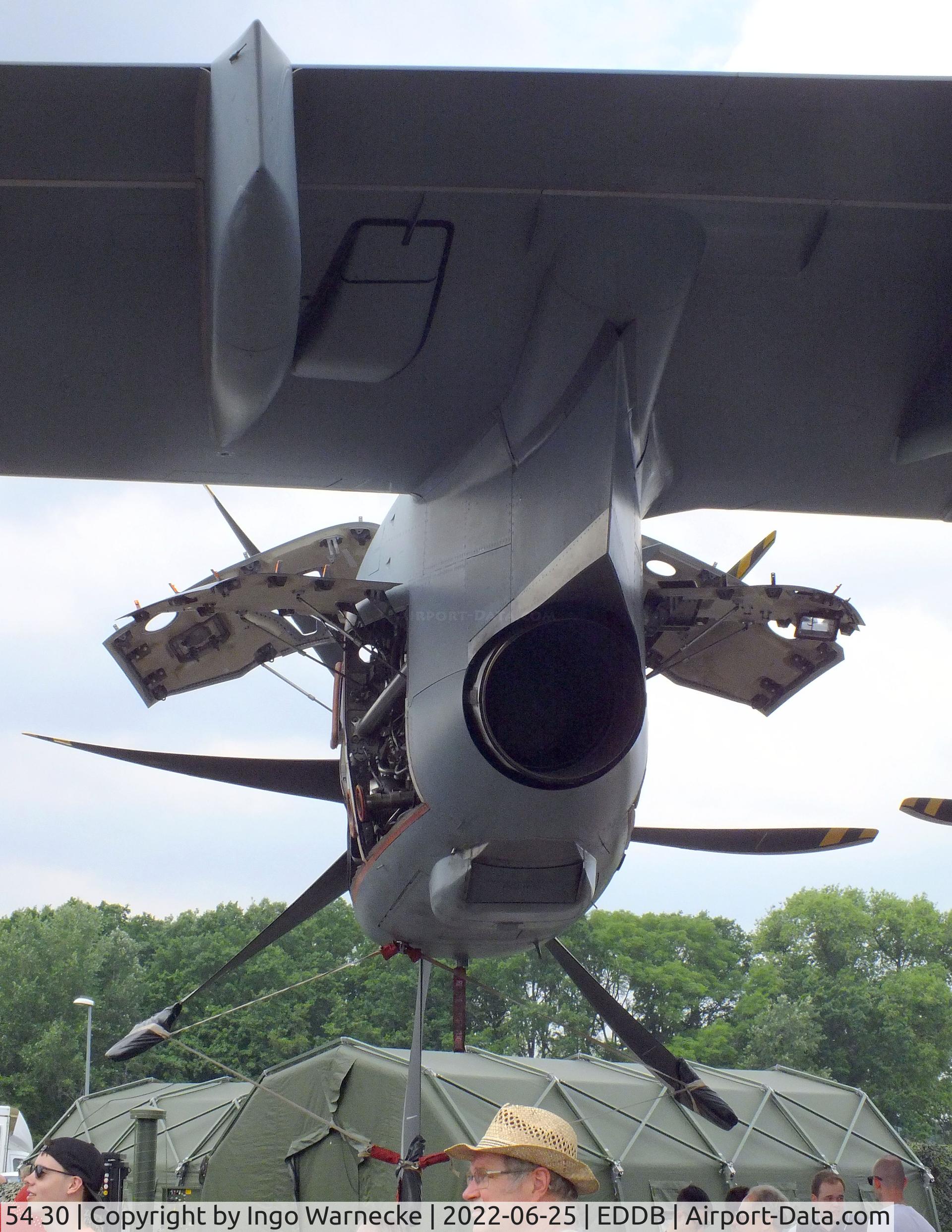 54 30, 2019 Airbus A400M Atlas C/N A4M091, Airbus A400M Atlas of the Luftwaffe (german air force) at ILA 2022, Berlin