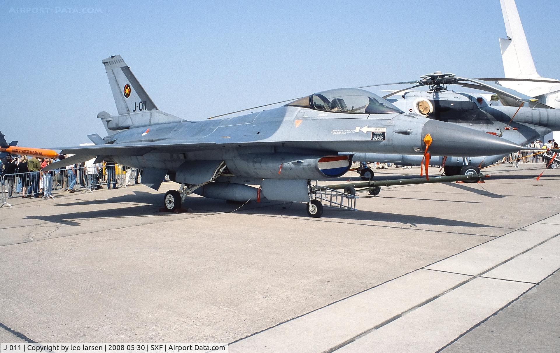 J-011, Fokker F-16AM Fighting Falcon C/N 6D-167, Berlin ILA 30.5.2008