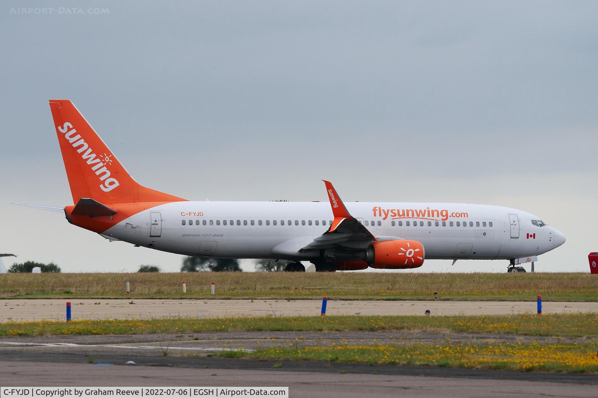 C-FYJD, 2015 Boeing 737-8Q8 C/N 41807, Just landed at Norwich.