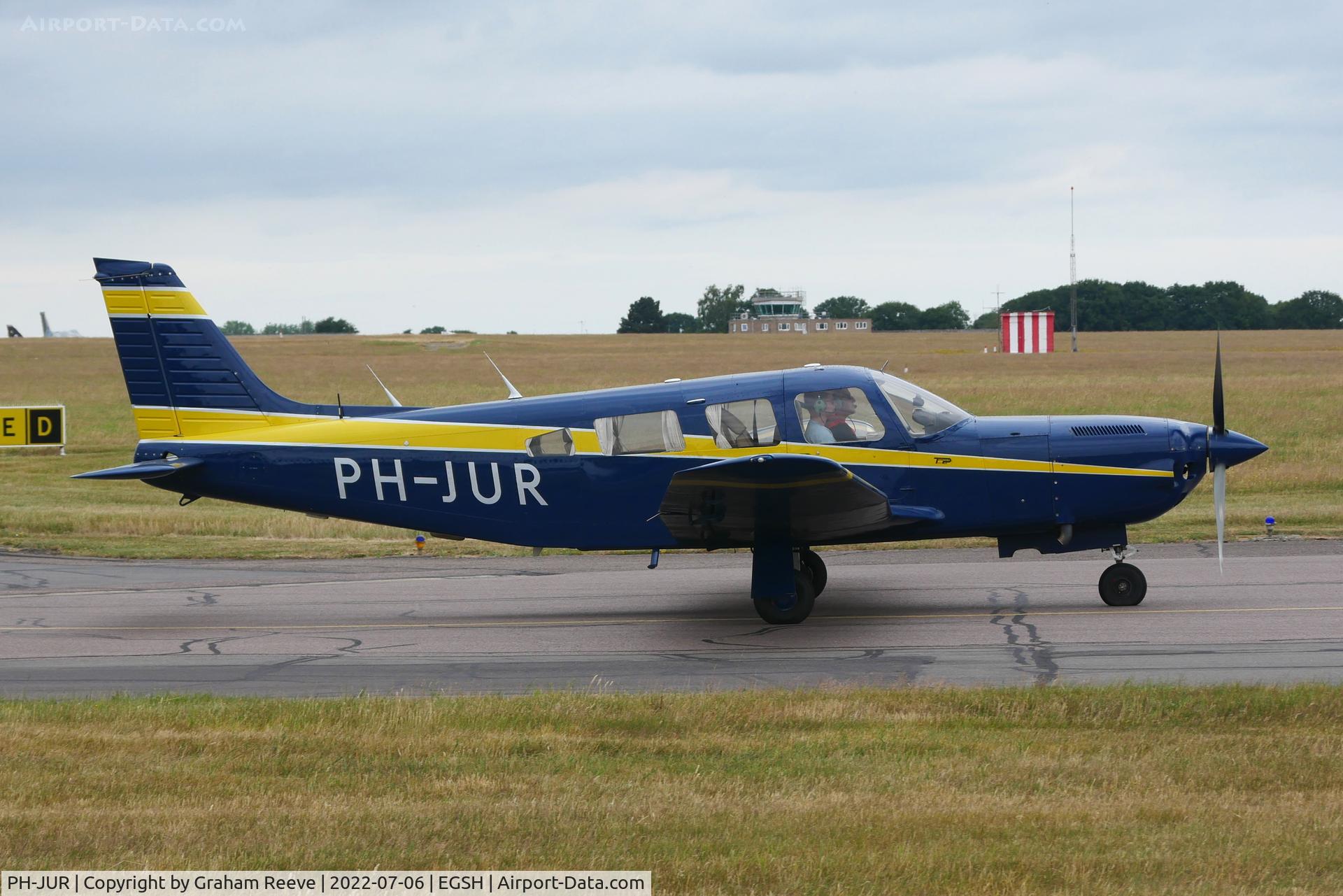 PH-JUR, 1982 Piper PA-32R-301T Turbo Saratoga C/N 32R-8229033, Departing from Norwich.