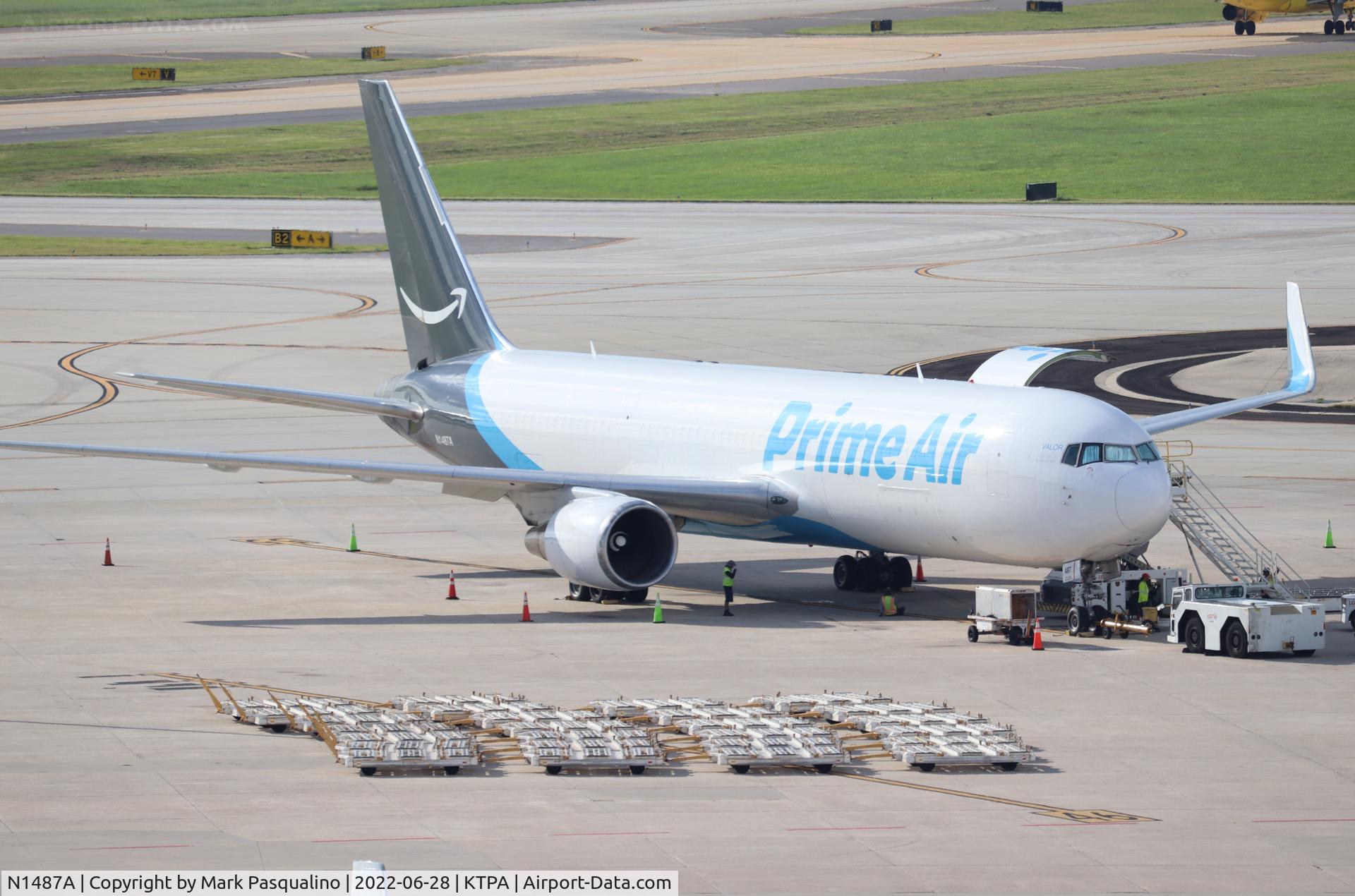 N1487A, 1997 Boeing 767-31K(ER)(BDSF) C/N 28865, Boeing 767-31K/ER/(BDSF)