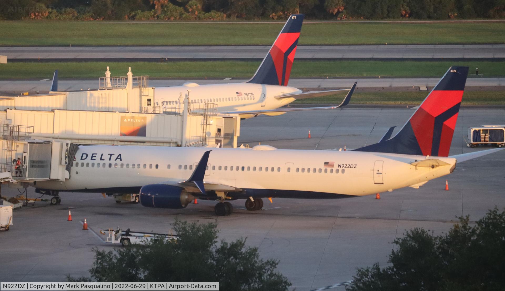 N922DZ, 2019 Boeing 737-900/ER C/N 64886, Boeing 737-932/ER