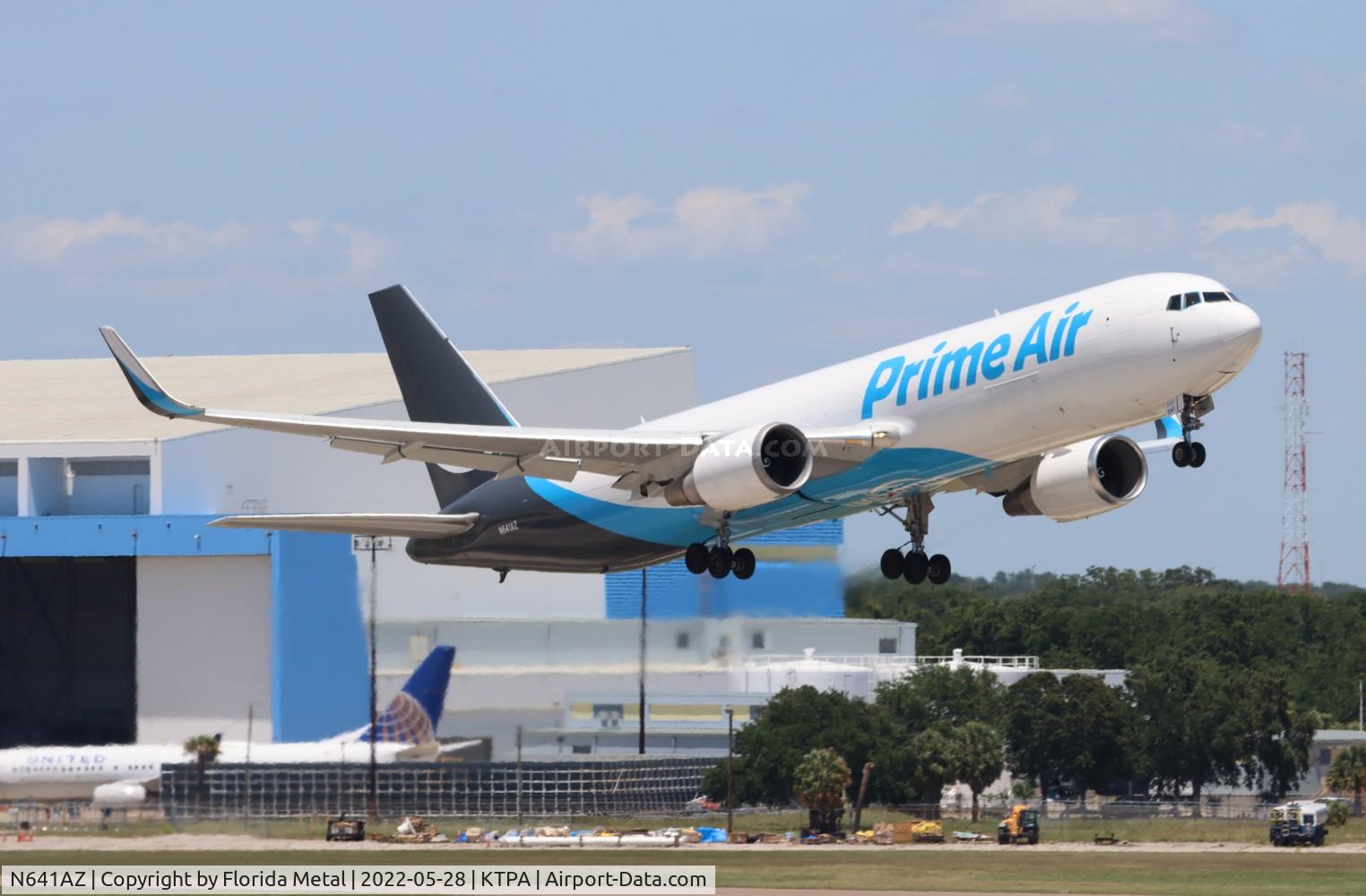 N641AZ, 2000 Boeing 767-332/ERF C/N 30595, TPA 2022
