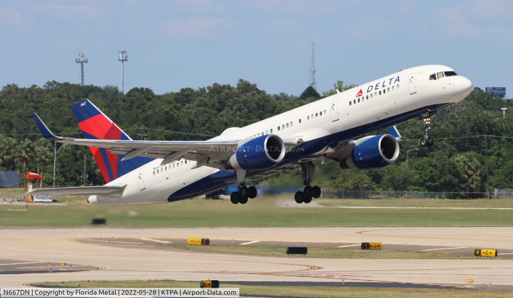 N667DN, 1991 Boeing 757-232 C/N 25035, TPA 2022