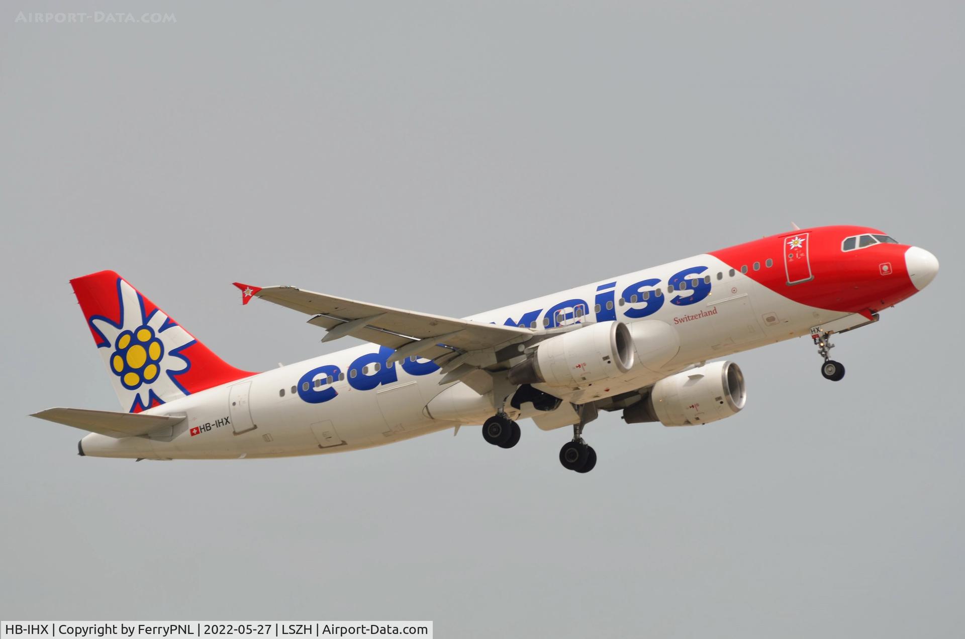 HB-IHX, 1998 Airbus A320-214 C/N 0942, Edelweiss A320 departing
