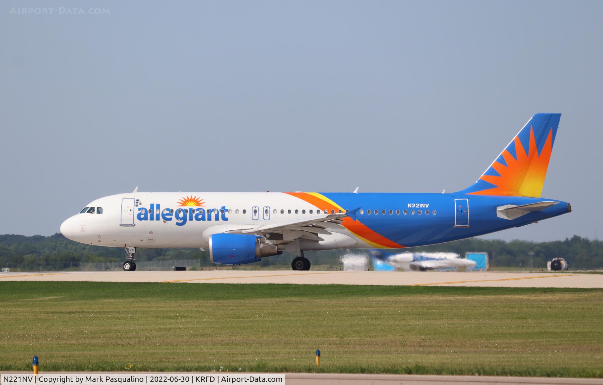 N221NV, 2000 Airbus A320-214 C/N 1288, Airbus A320-214