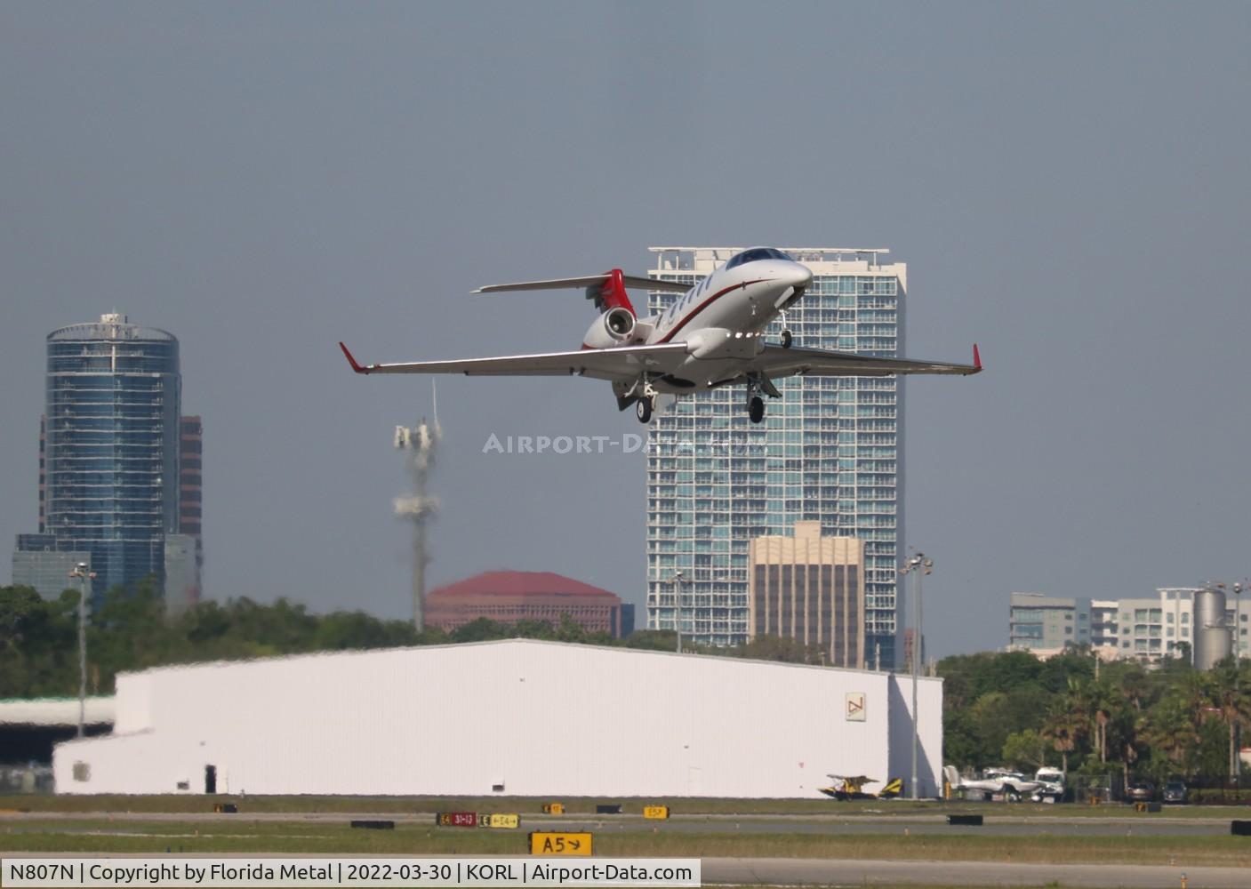 N807N, 2019 Embraer 505 Phenom 300 C/N 50500504, ORL 2022