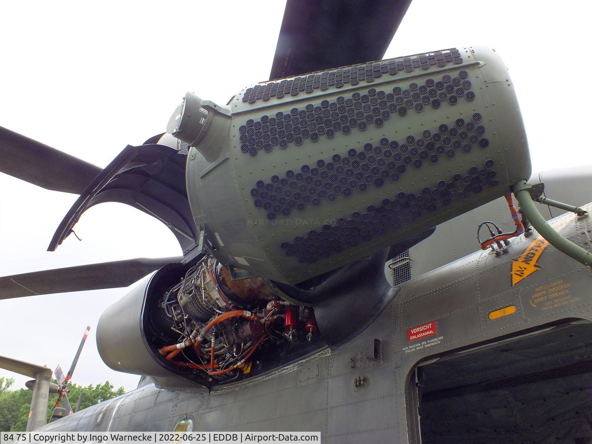 84 75, Sikorsky (VFW-Fokker) CH-53G C/N V65-073, Sikorsky CH-53GA of the Luftwaffe (german air force) at ILA 2022, Berlin