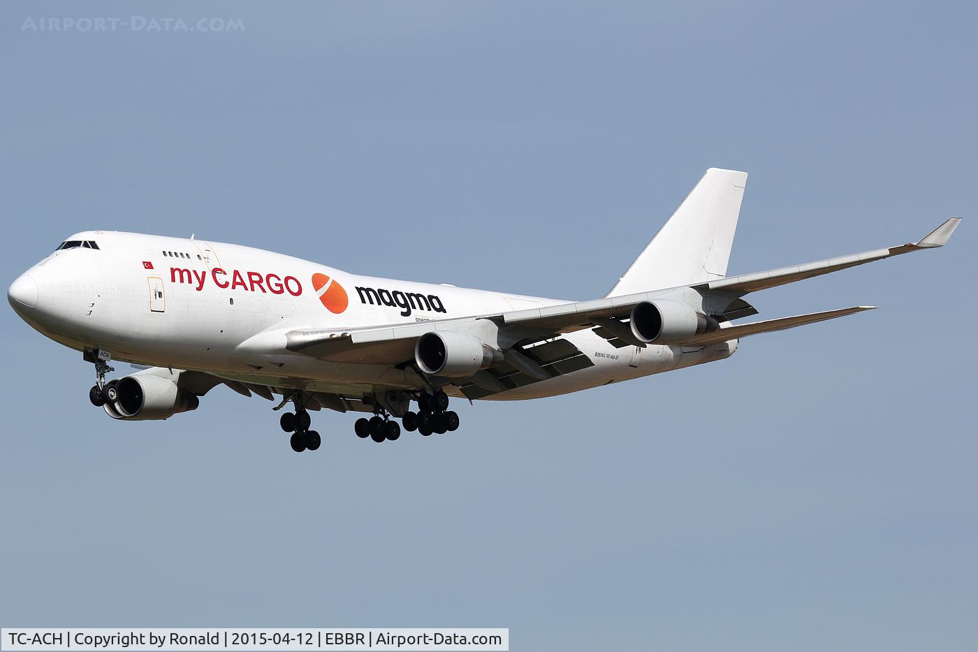 TC-ACH, 1991 Boeing 747-433 C/N 24998, at bru