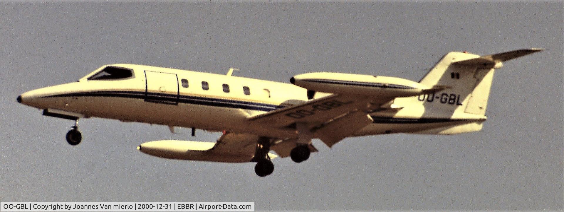 OO-GBL, 1980 Learjet 35A C/N 284, Slide scan