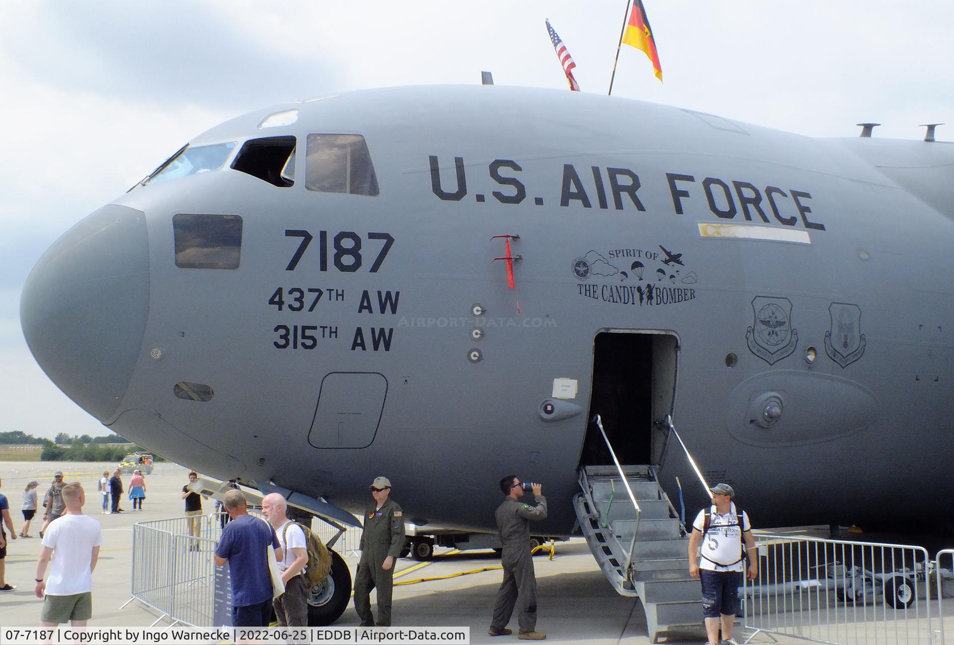 07-7187, 2007 Boeing C-17A Globemaster III C/N P-187, Boeing C-17A Globemaster III of the USAF at ILA 2022, Berlin