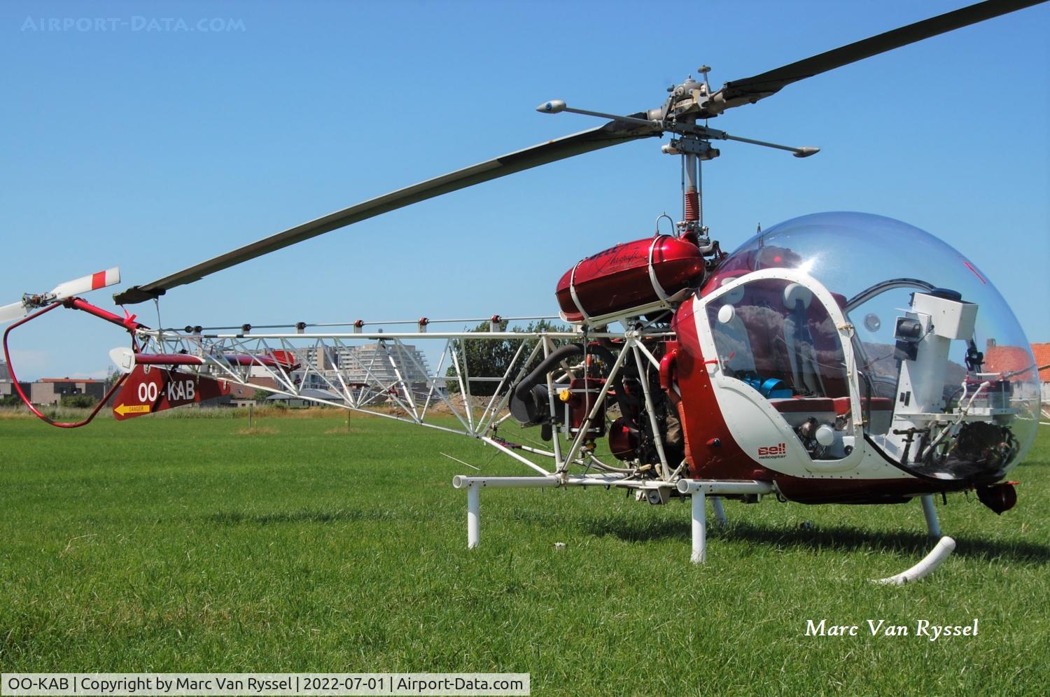OO-KAB, Agusta AB-47G-2 C/N 117, At Rotor World  Middekerke.