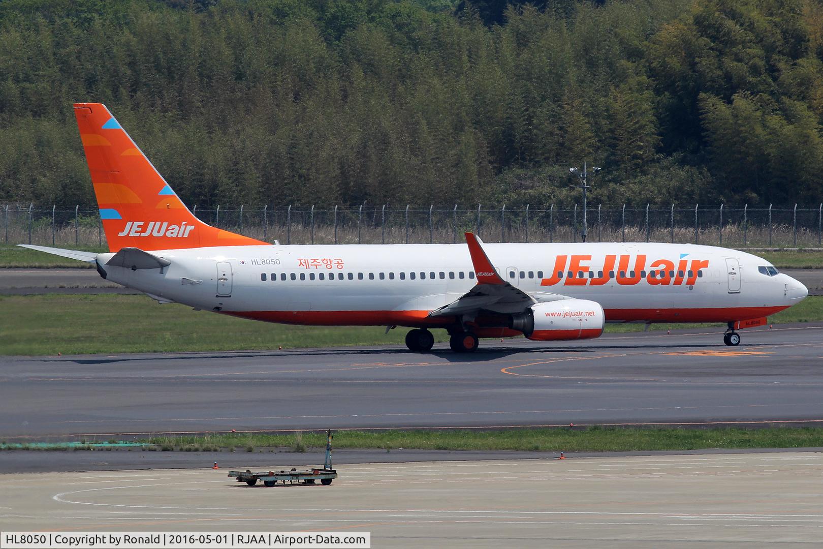 HL8050, 2008 Boeing 737-8AS C/N 36571, at nrt