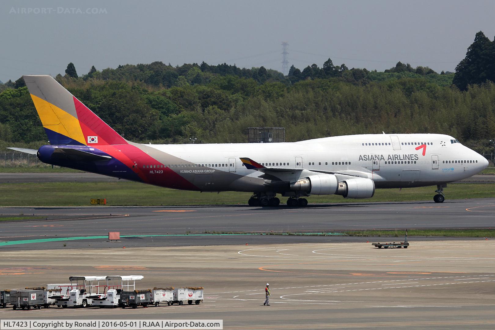 HL7423, 1997 Boeing 747-48EM(F) C/N 27282, at nrt