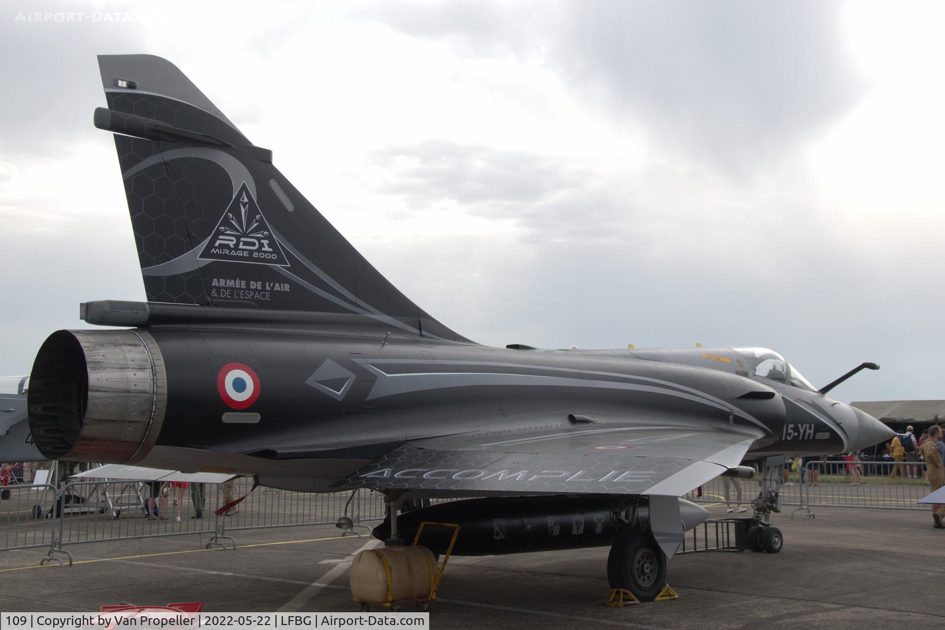 109, Dassault Mirage 2000C C/N 375, Dassault Mirage 2000C fighter of the French Air Force at  BA709 Cognac - Châteaubernard Air Base, France, 22 may 2022. Colour scheme for the impending withdrawal of the 2000C from active service