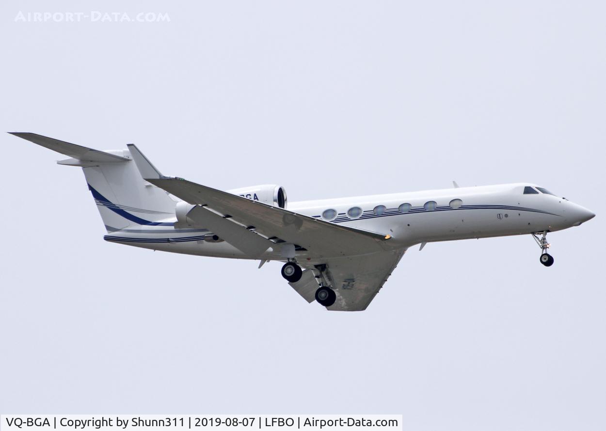 VQ-BGA, 2007 Gulfstream Aerospace GIV-X C/N 4092, Landing rwy 07L