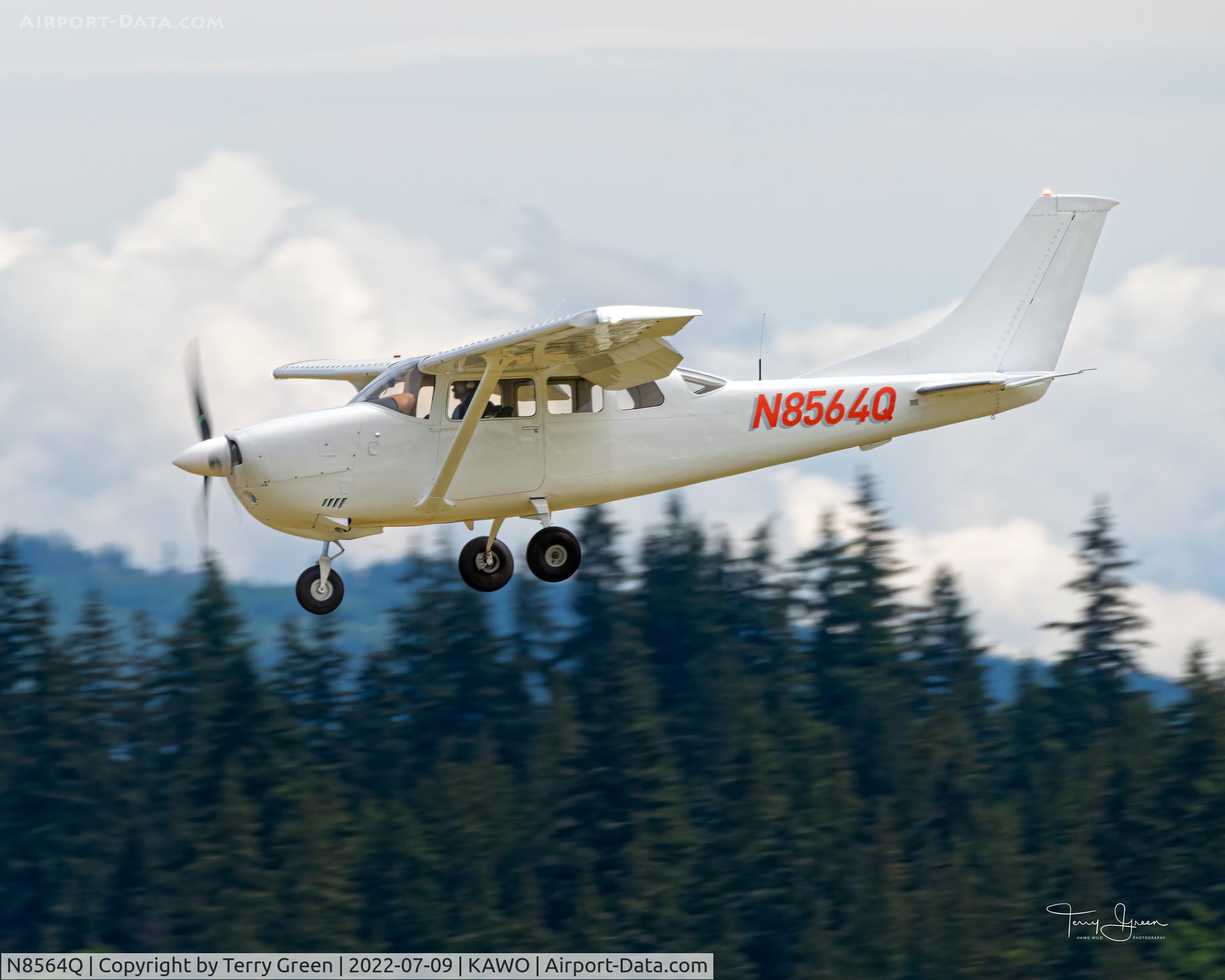 N8564Q, 1976 Cessna U206F Stationair C/N U206-03420, KAWO