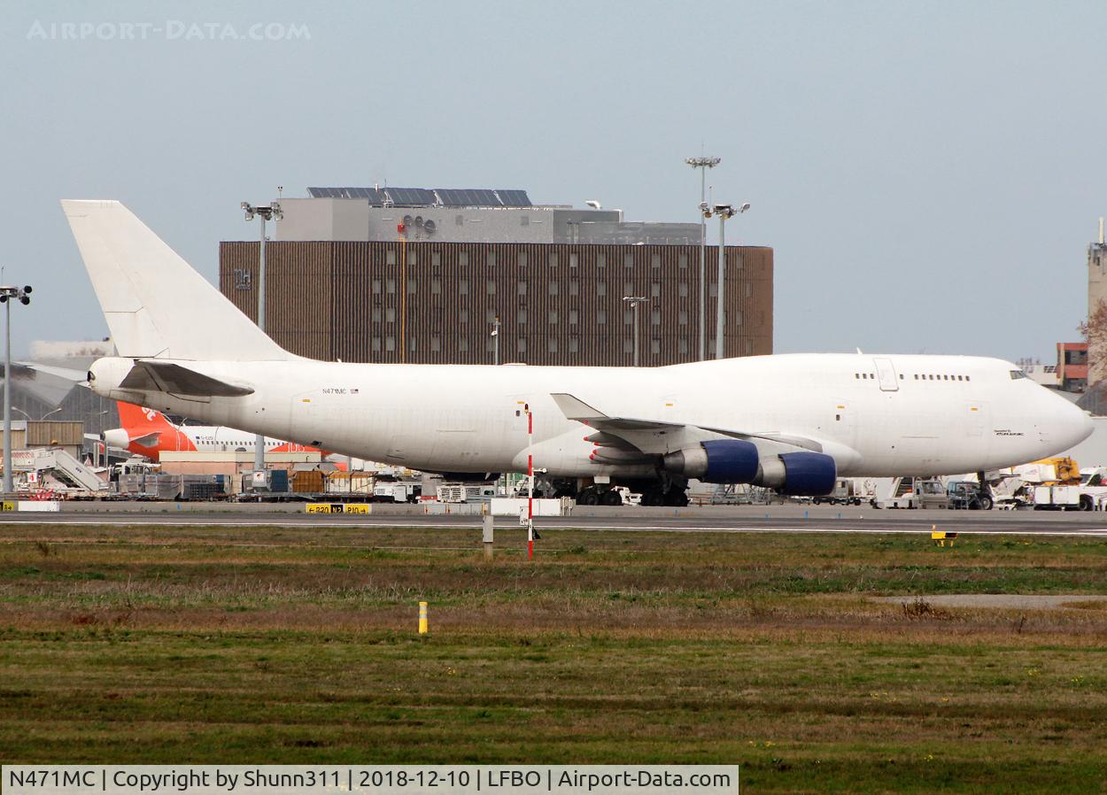 N471MC, 1997 Boeing 747-412 C/N 26557, Parked at the Cargo apron...