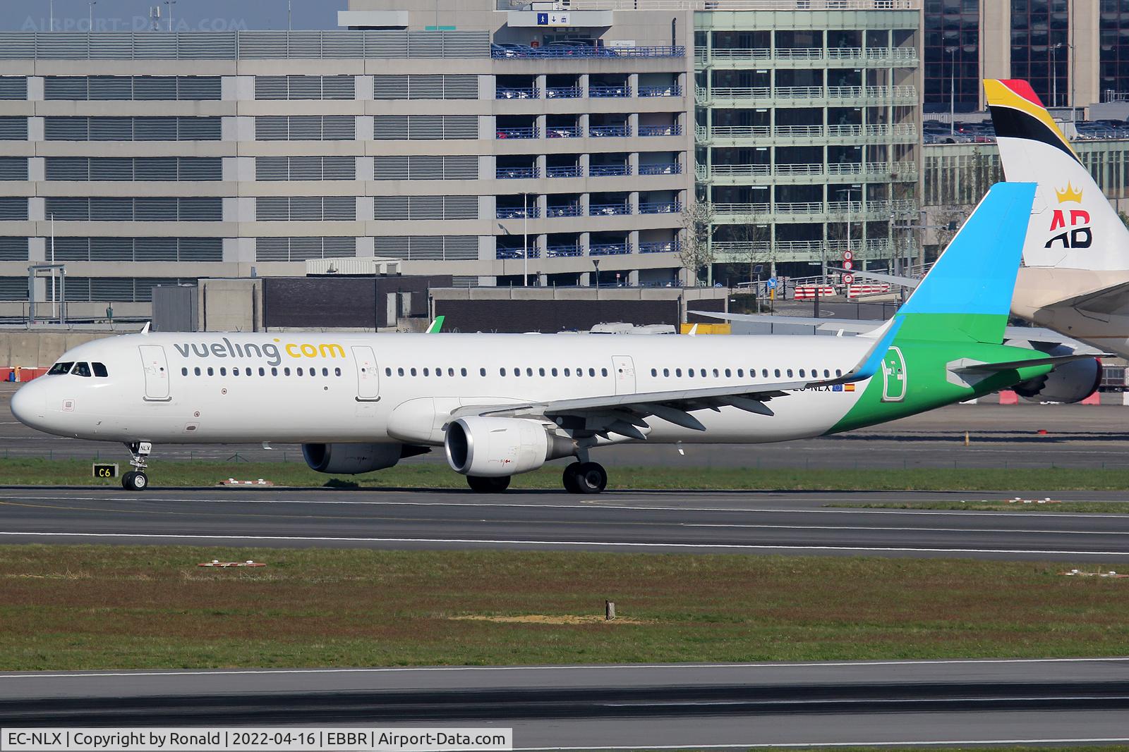 EC-NLX, 2015 Airbus A321-211 C/N 6629, at bru