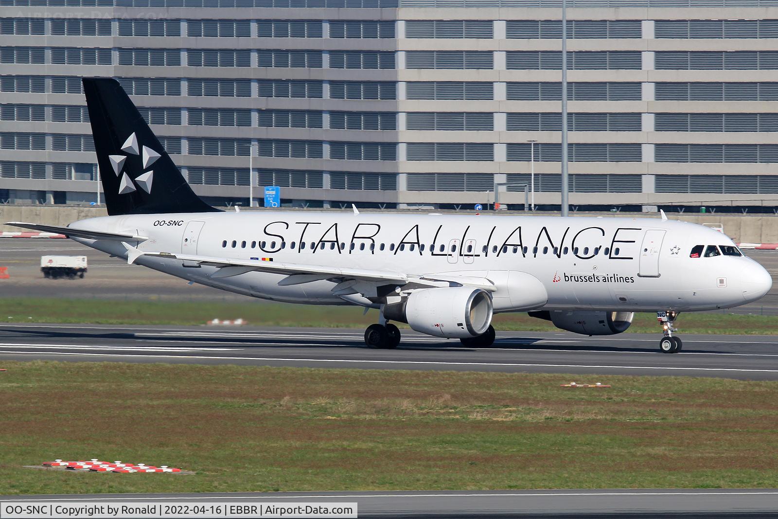 OO-SNC, 2002 Airbus A320-214 C/N 1797, at bru