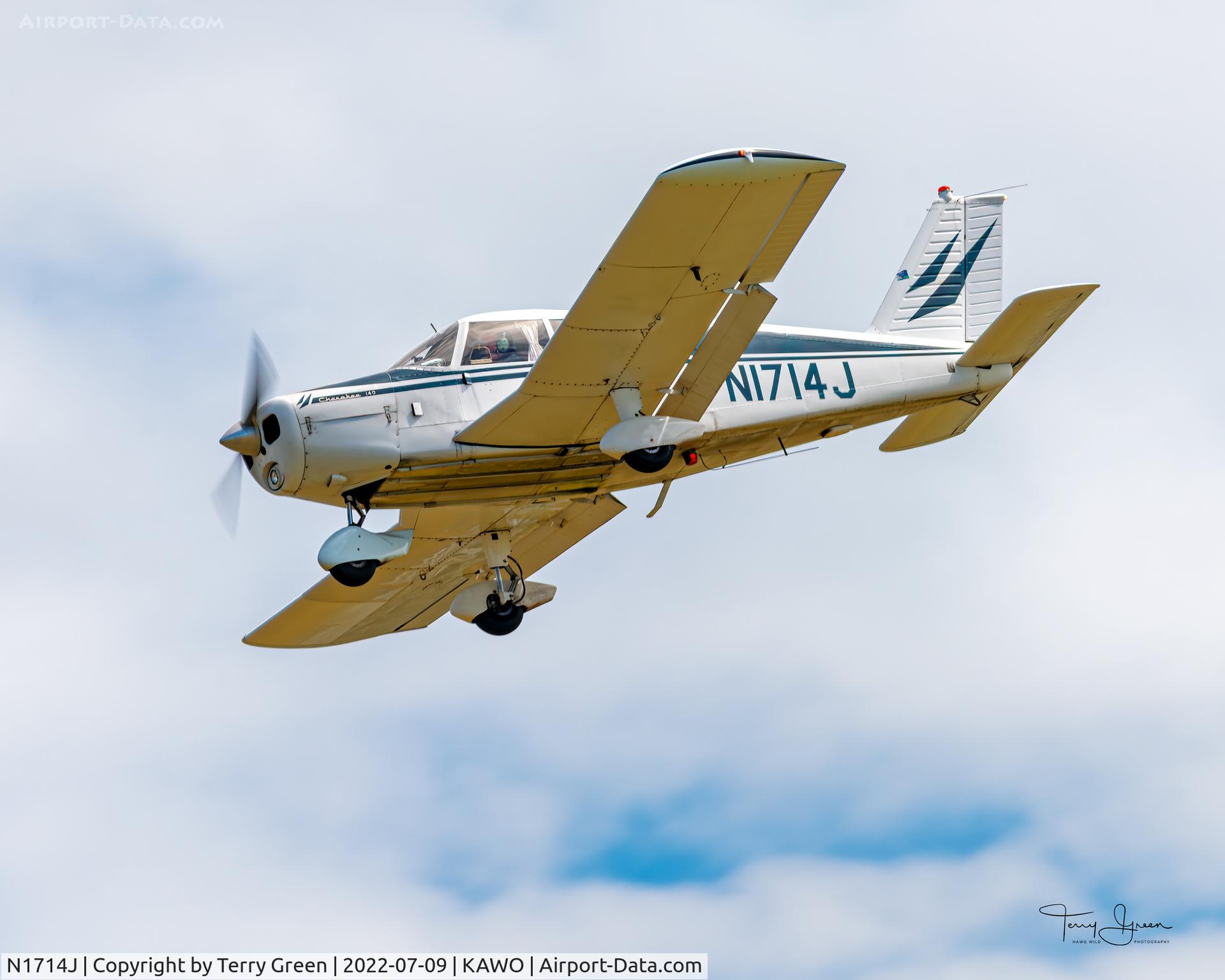 N1714J, 1968 Piper PA-28-140 C/N 28-24126, KAWO