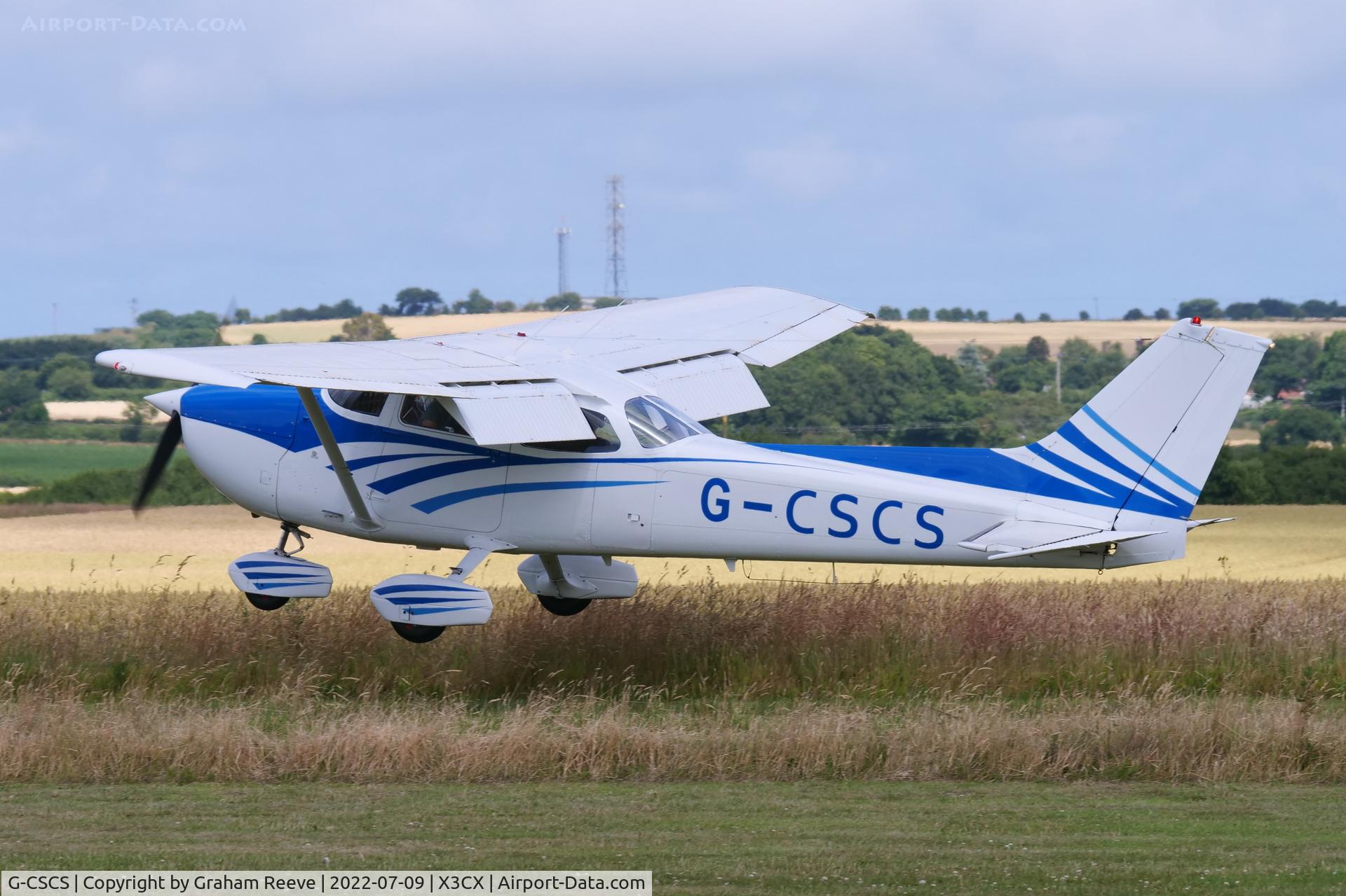 G-CSCS, 1978 Reims F172N Skyhawk C/N 1707, Landing at Northrepps.