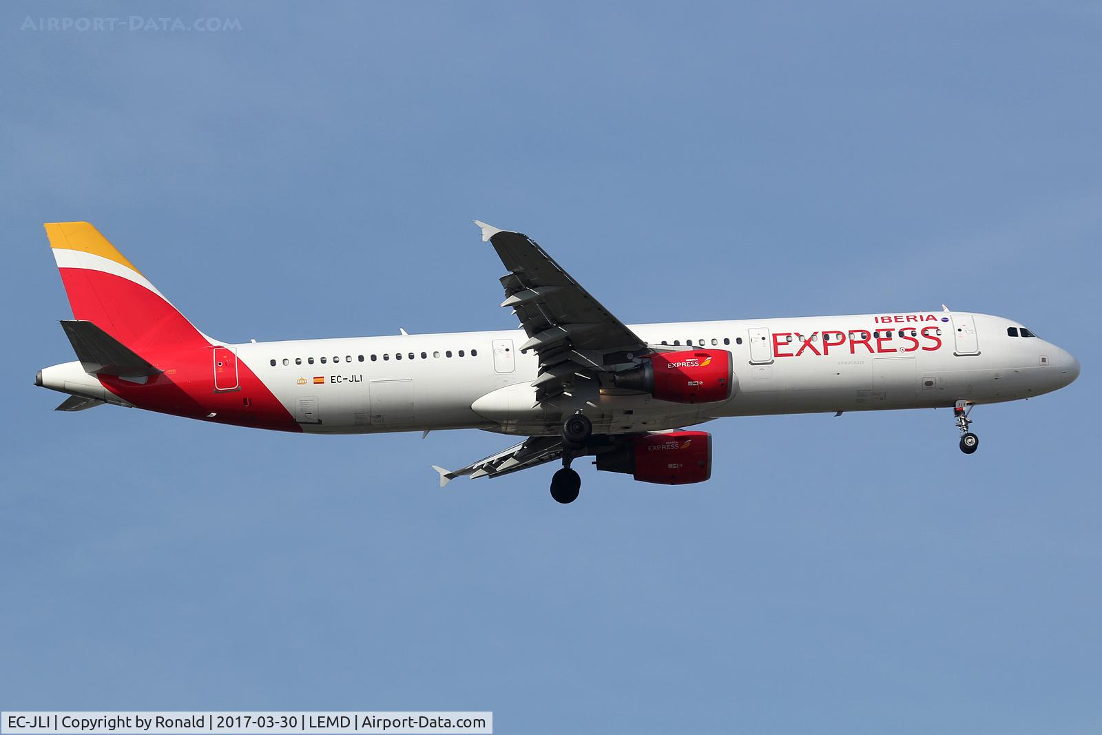 EC-JLI, 2005 Airbus A321-211 C/N 2563, at mad