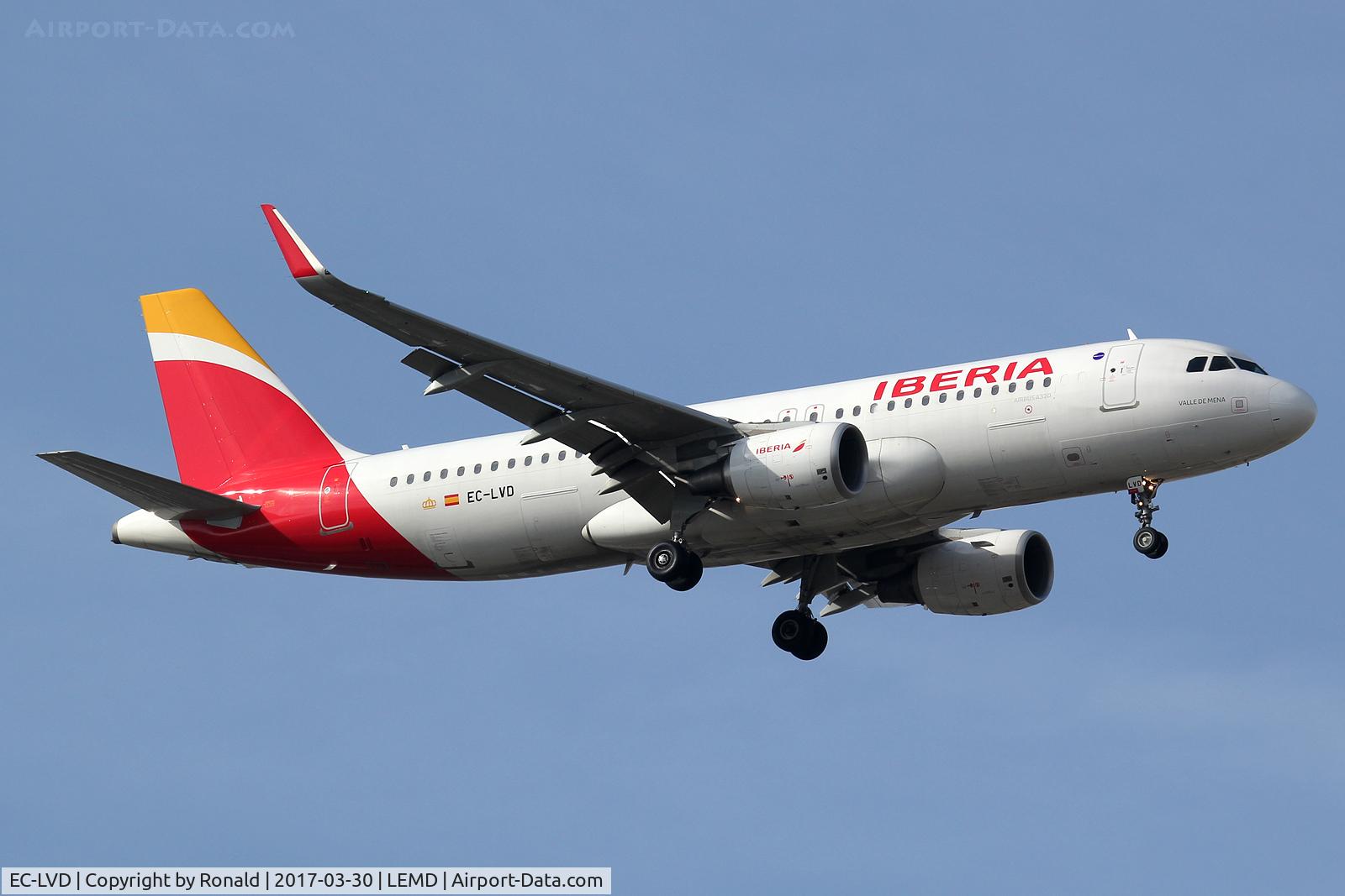 EC-LVD, 2013 Airbus A320-216 C/N 5570, at mad
