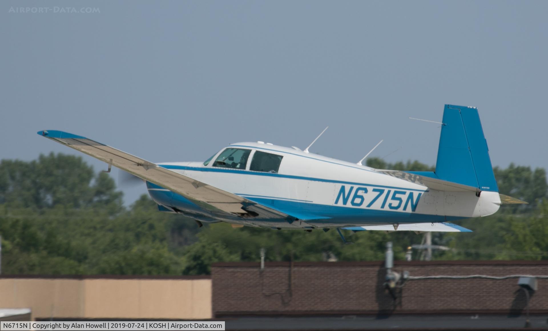 N6715N, 1968 Mooney M20C Ranger C/N 680047, Departing AirVenture 2019