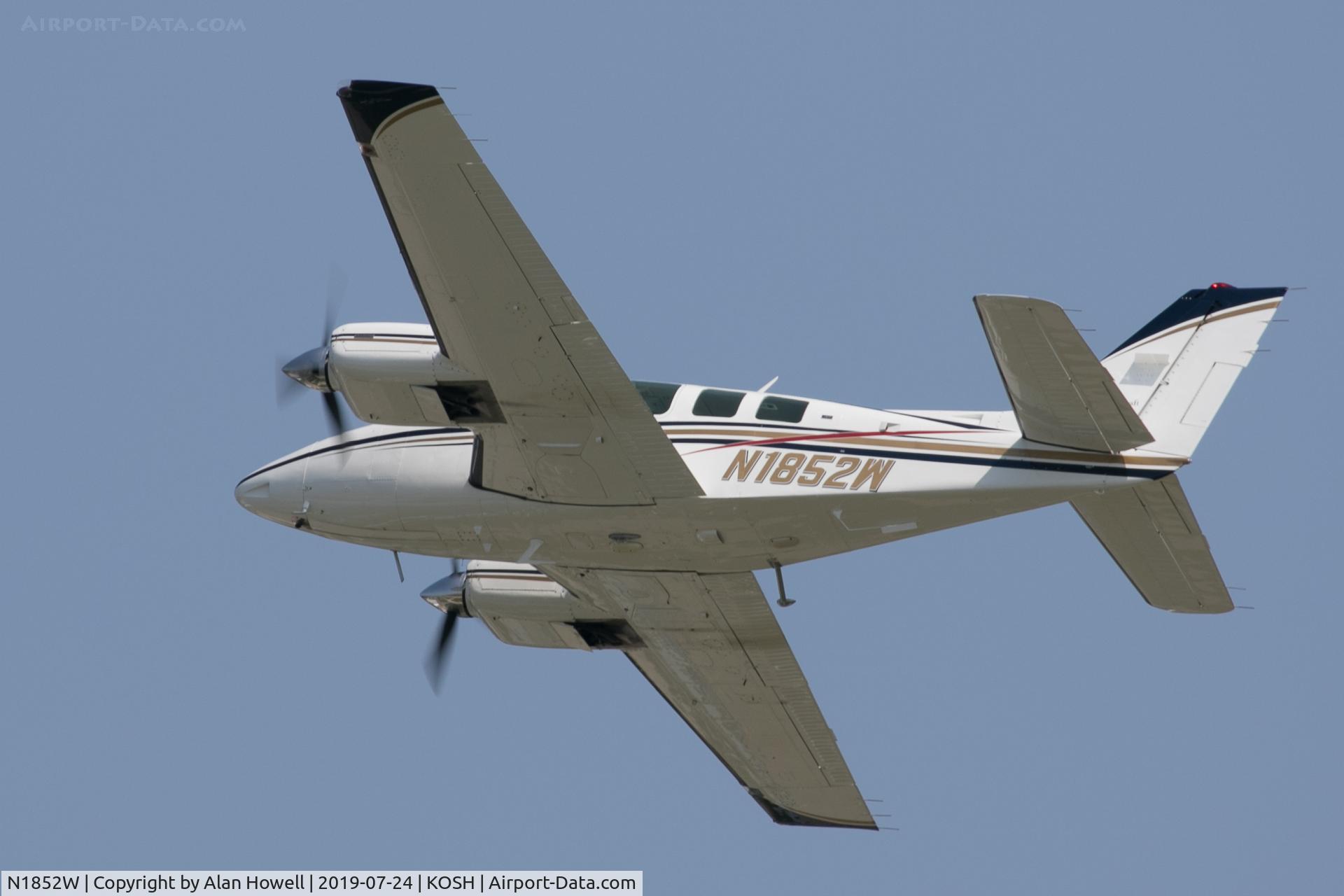 N1852W, 1973 Beech 58 Baron C/N TH-329, At AirVenture 2019