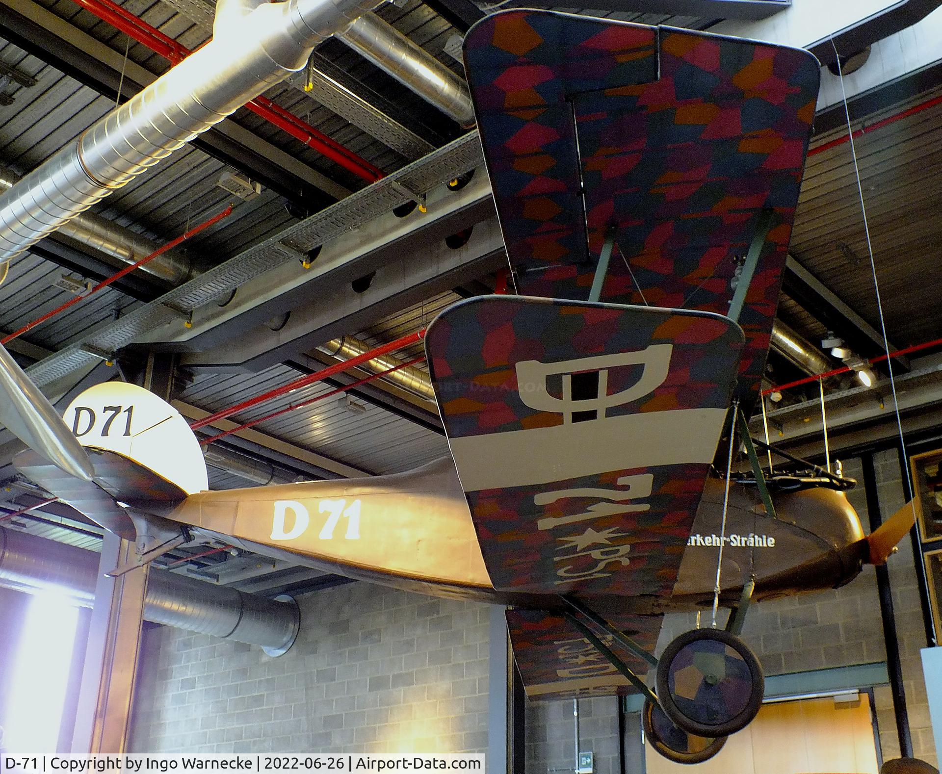 D-71, Halberstadt CL.IV C/N 1447, Halberstadt CL IV (converted to carry 2 passengers) at the Deutsches-Technikmuseum (DTM), Berlin
