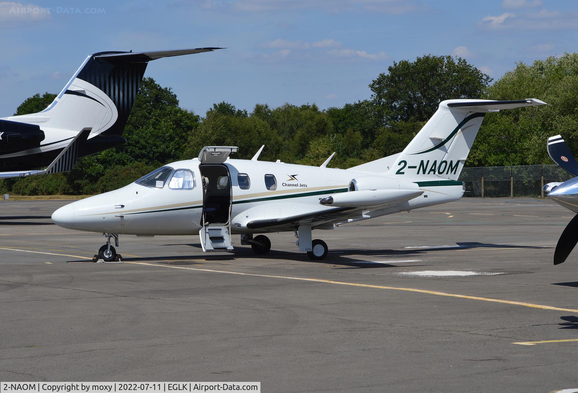 2-NAOM, Eclipse Aviation Corp EA550 C/N 000230, Eclipse Aviation Corp EA550 at Blackbushe, destination Newquay.