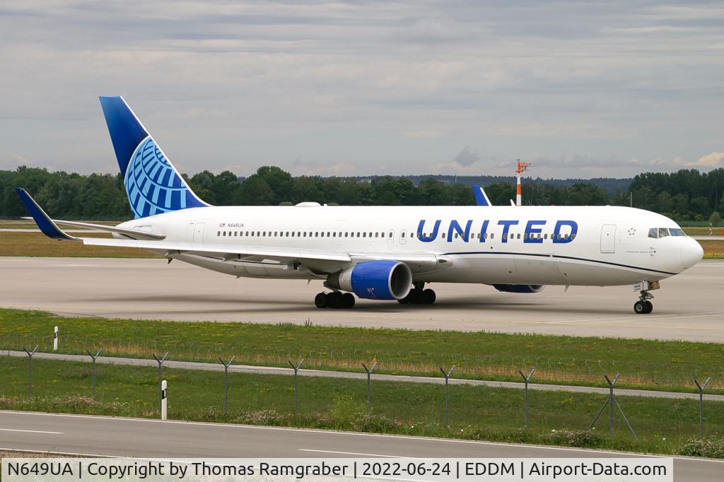 N649UA, 1992 Boeing 767-322 C/N 25286, United Airlines Boeing 767-300
