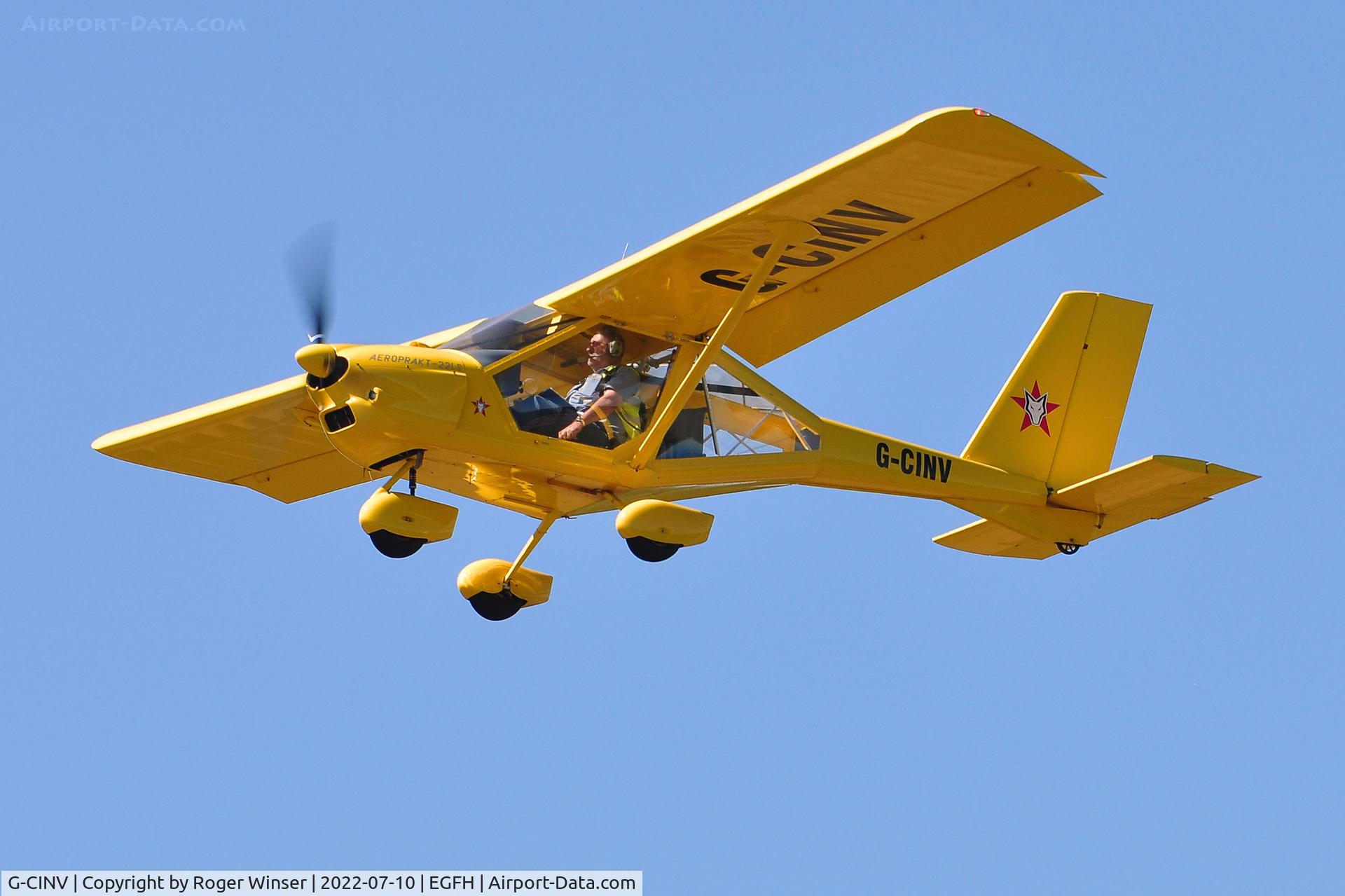 G-CINV, 2015 Aeroprakt A22-LS Foxbat C/N LAA 317B-15316, Resident Foxbat departing Runway 22.