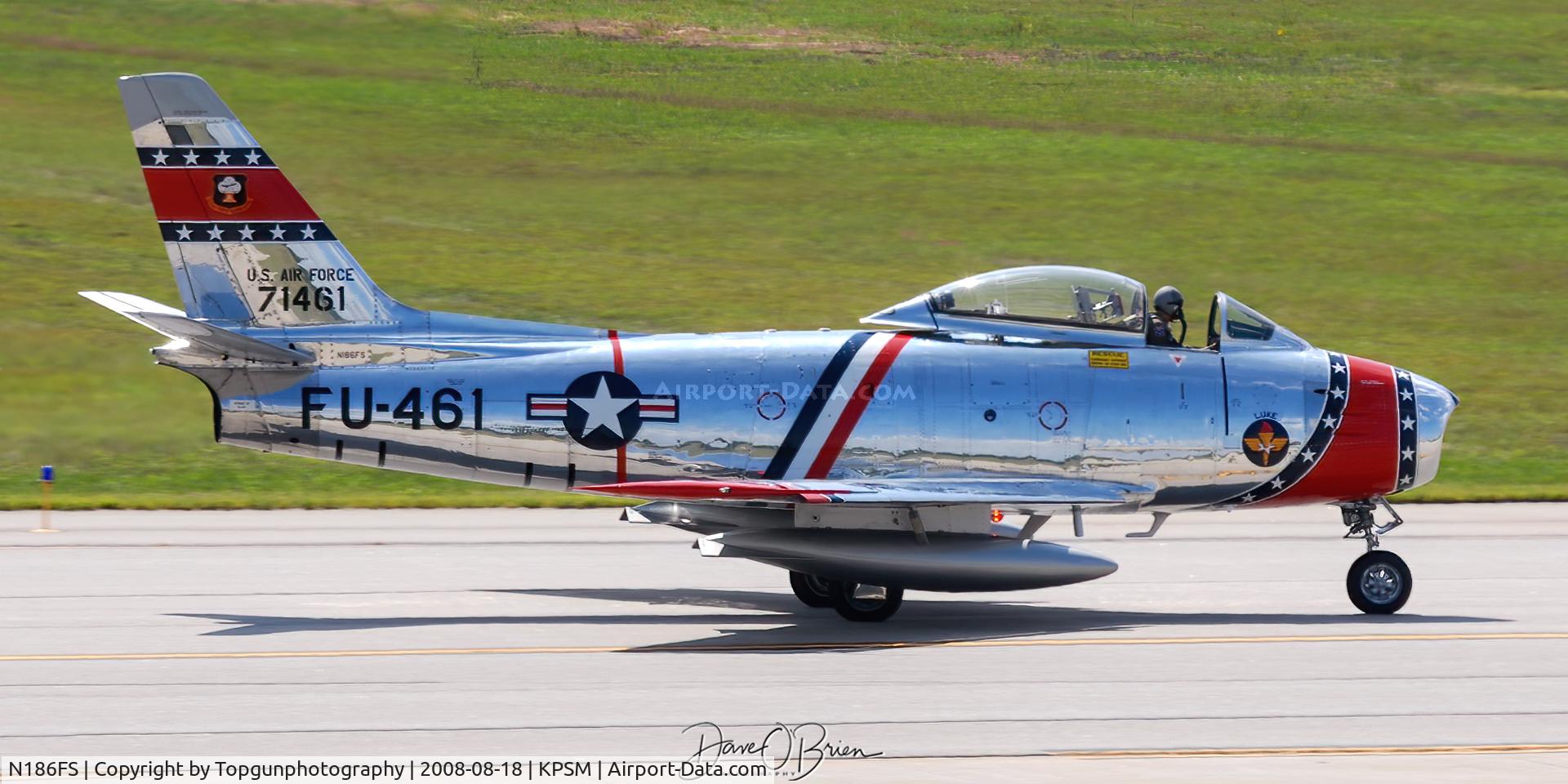 N186FS, 1956 Canadair CL-13B Sabre 6 C/N 1461, Holding short of RW16