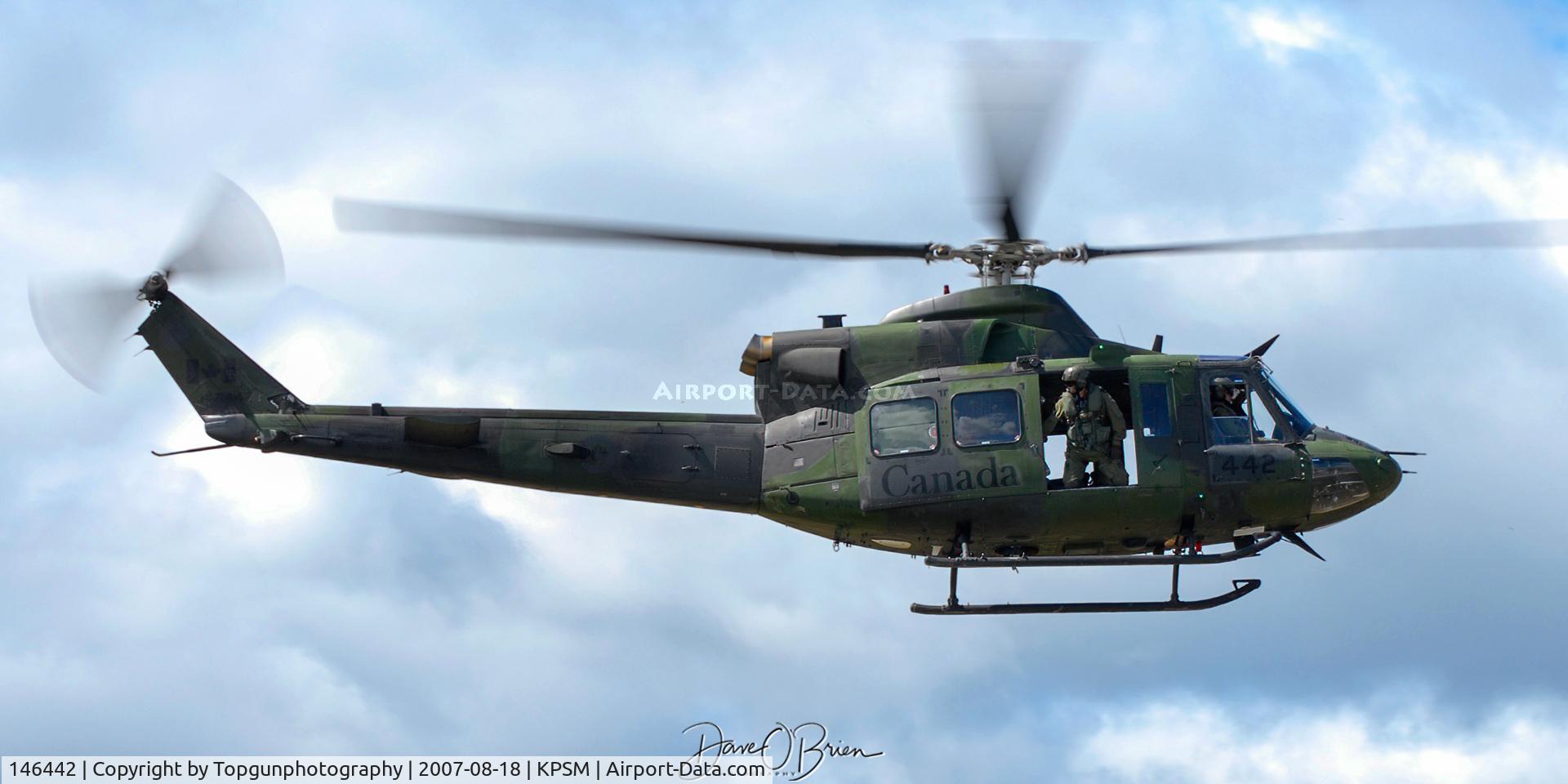 146442, Bell CH-146 Griffon C/N 46442, coming in to land