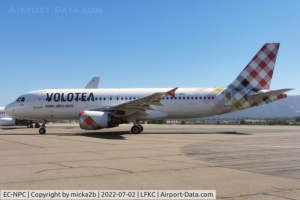 EC-NPC, 2009 Airbus A320-214 C/N 3931, Parked