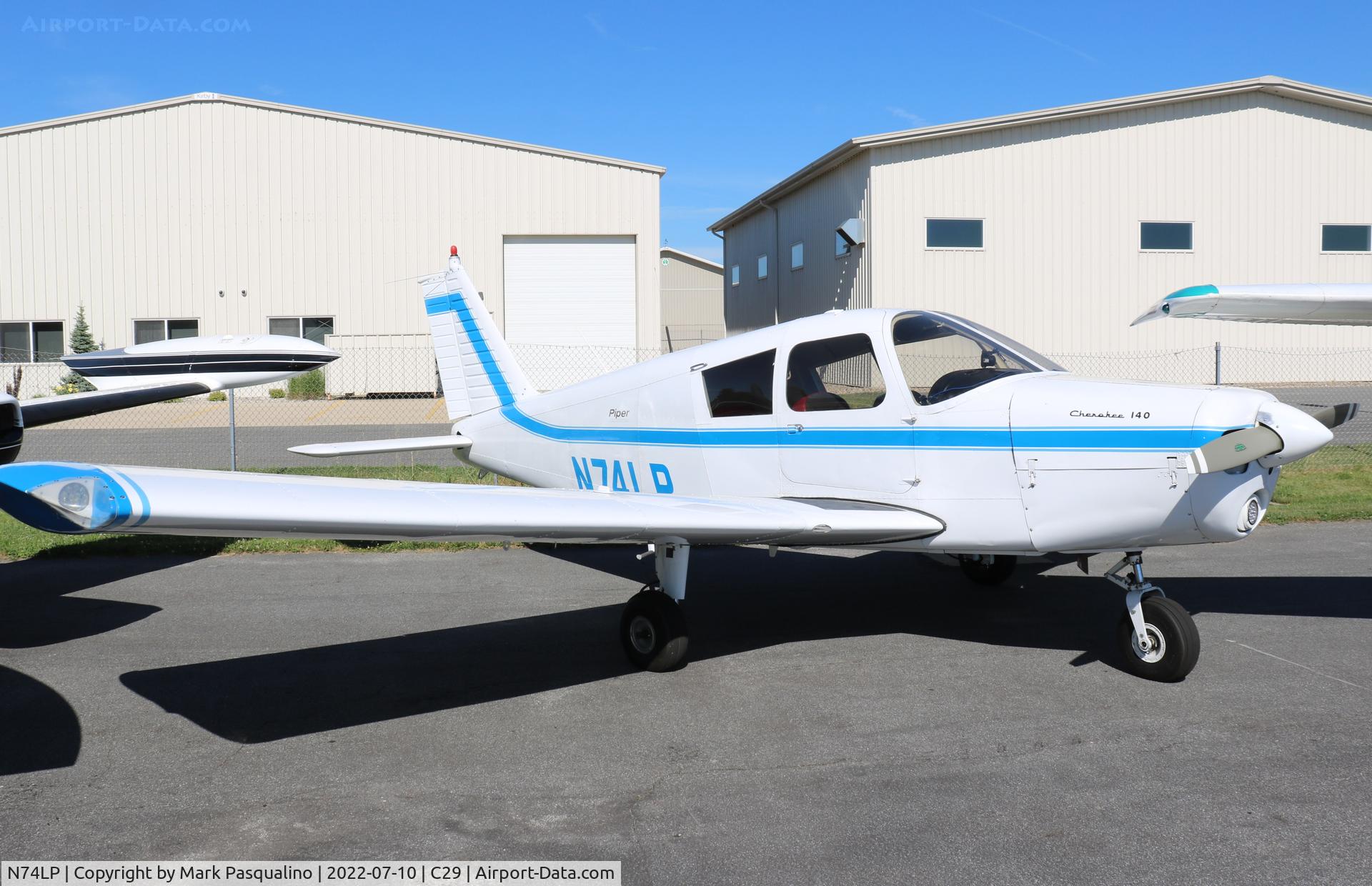 N74LP, 1968 Piper PA-28-140 C/N 28-25196, Piper PA-28-140