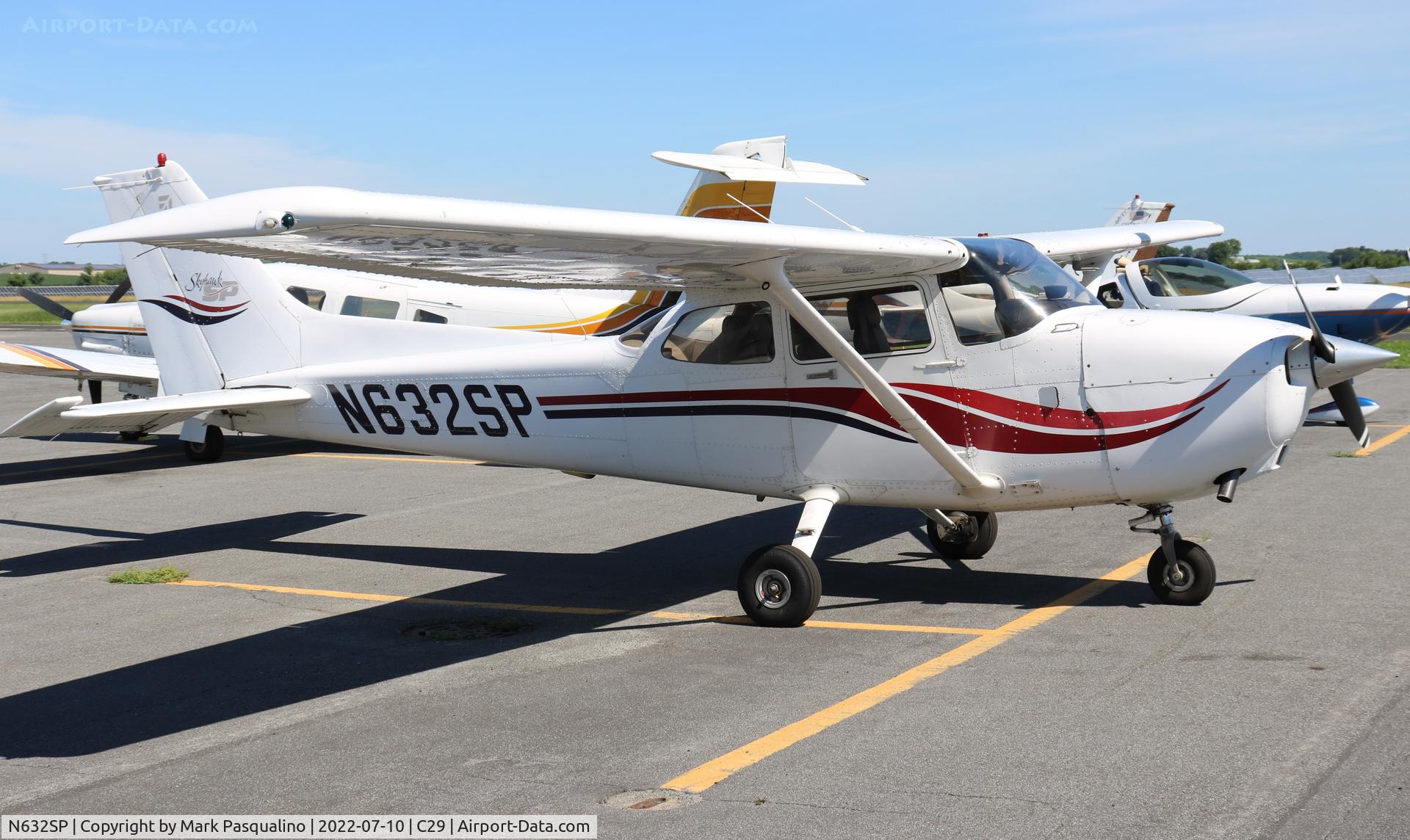 N632SP, 2000 Cessna 172S Skyhawk SP C/N 172S8627, Cessna 172S