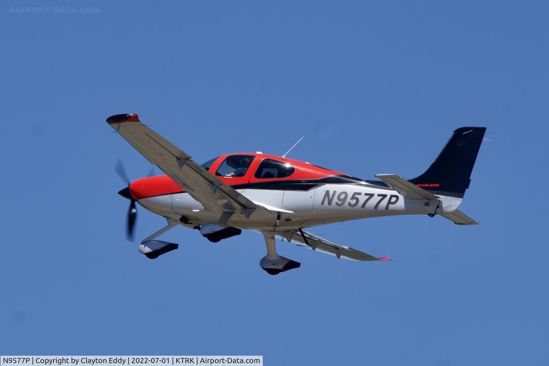N9577P, 2015 Cirrus SR22T C/N 1128, Truckee airport in California 2022.