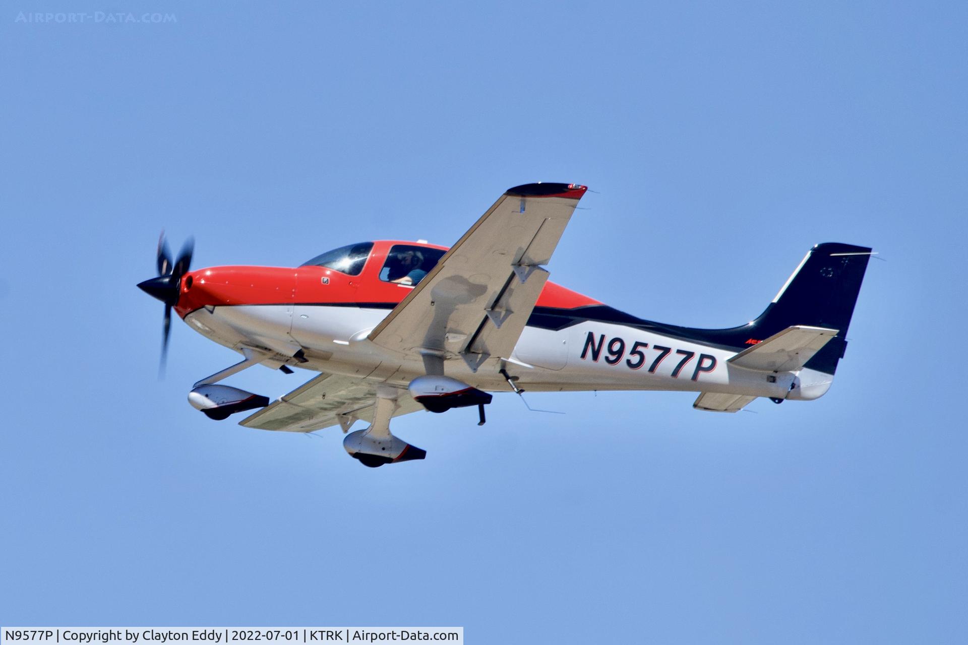 N9577P, 2015 Cirrus SR22T C/N 1128, Truckee airport in California 2022.