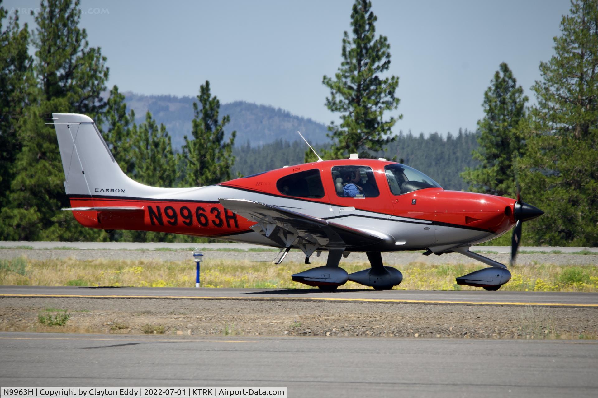 N9963H, 2017 Cirrus SR22T C/N 1650, Truckee airport in California 2022.